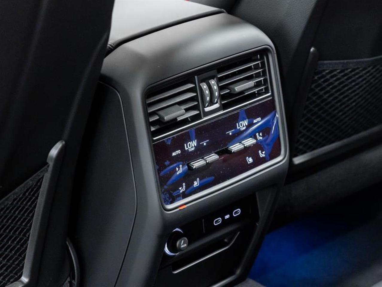 2026 Porsche Cayenne  Photo