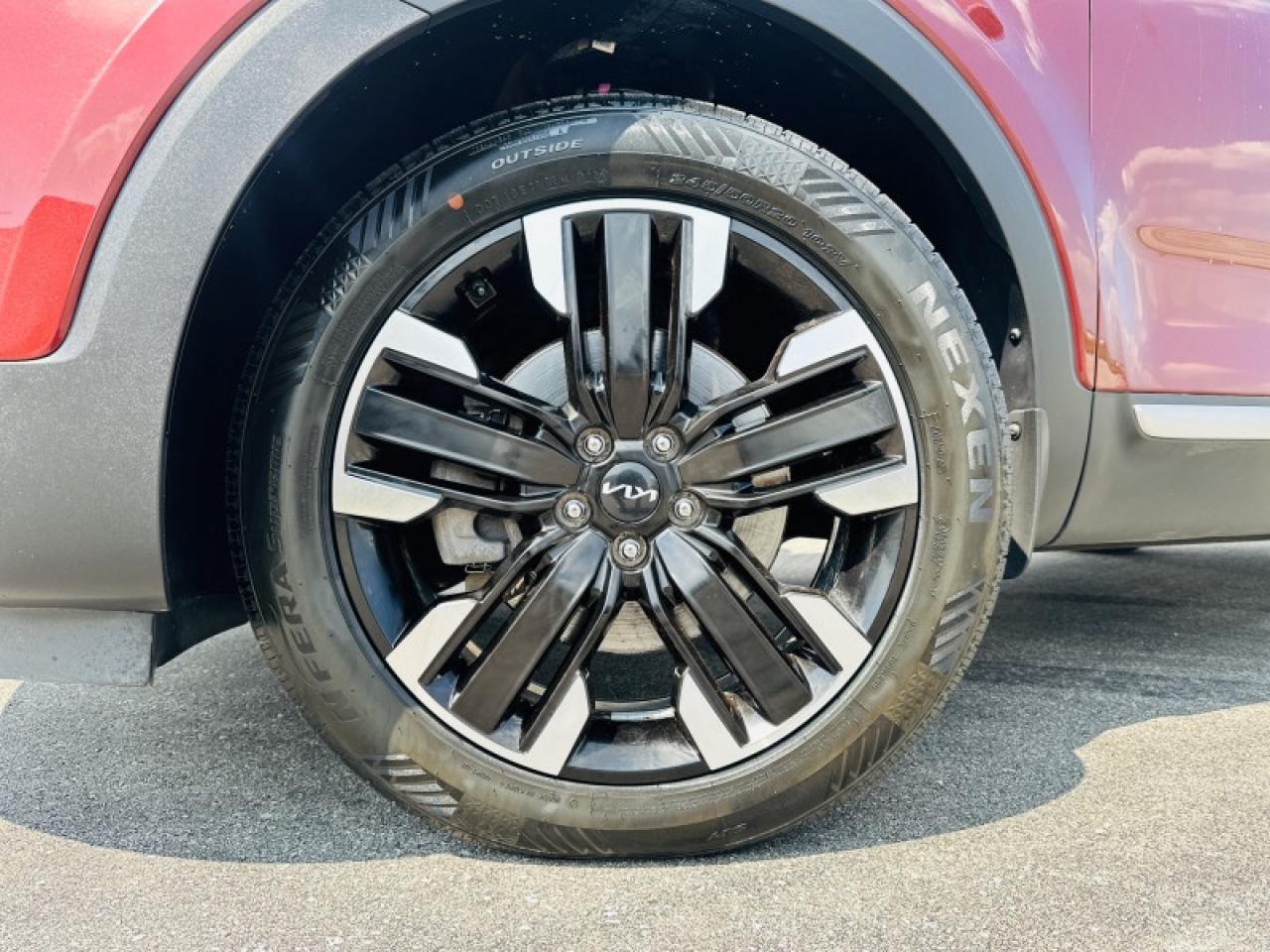 2023 Kia Telluride SX Photo3