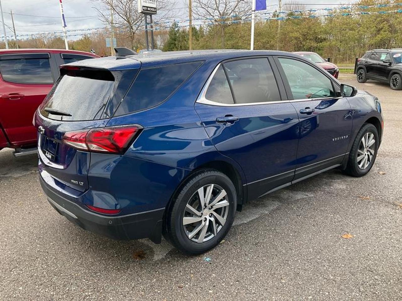 2022 Chevrolet Equinox LT Photo
