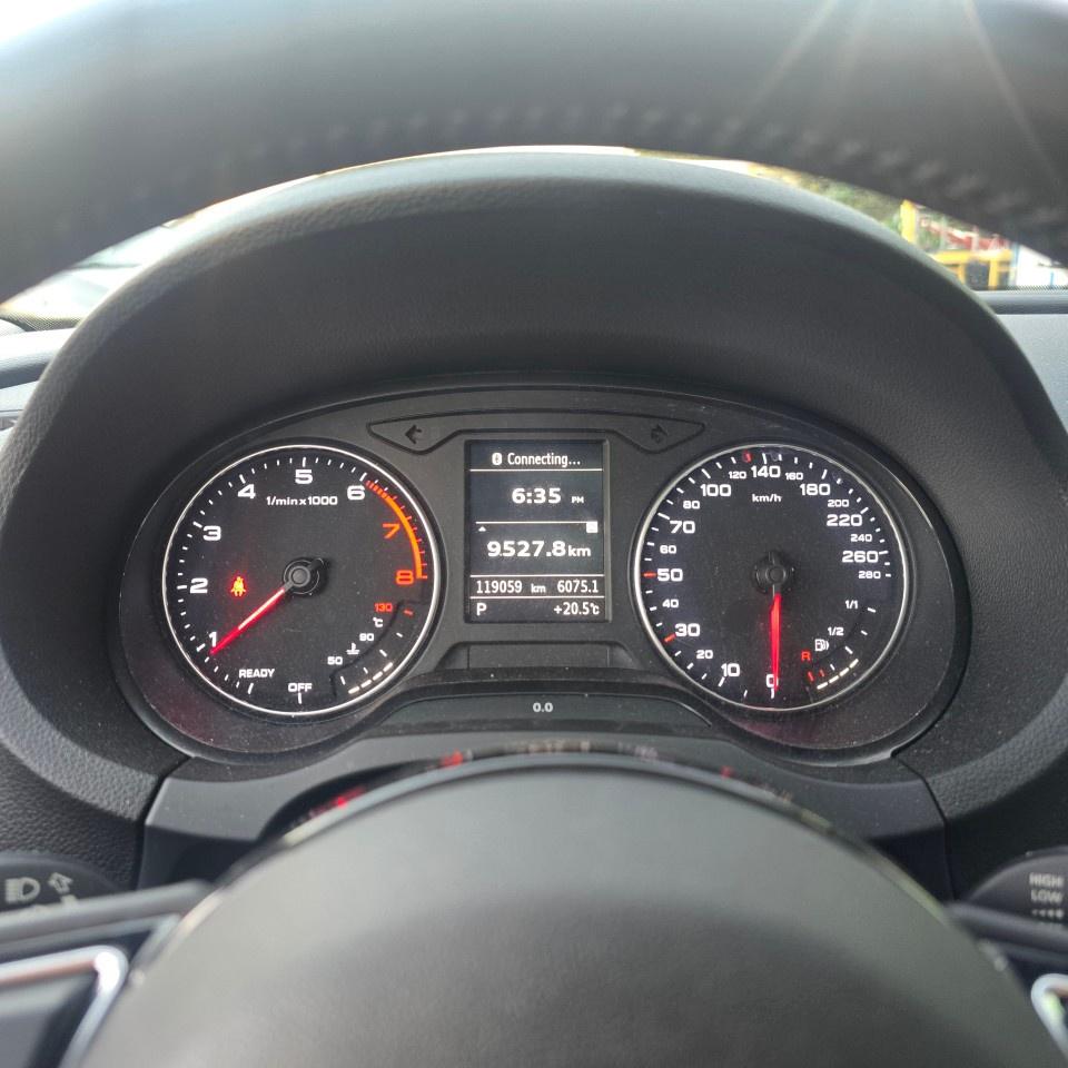 2016 Audi A3 4dr Sdn quattro 2.0T Komfort Photo