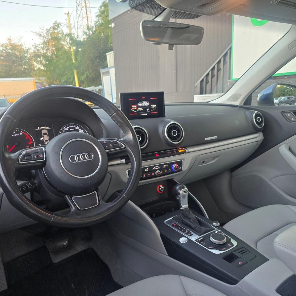 2016 Audi A3 4dr Sdn quattro 2.0T Komfort Photo