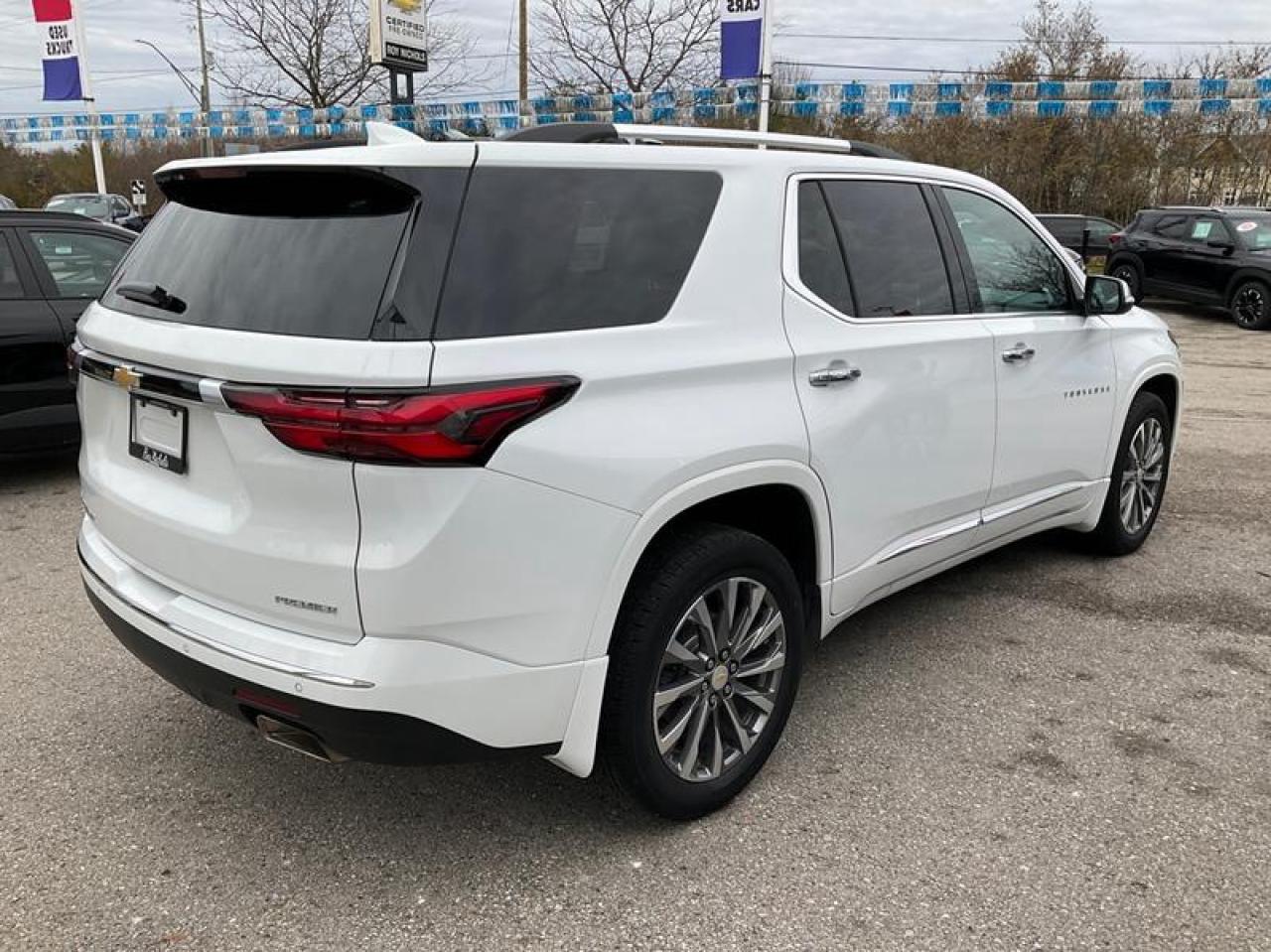 2022 Chevrolet Traverse Premier Photo