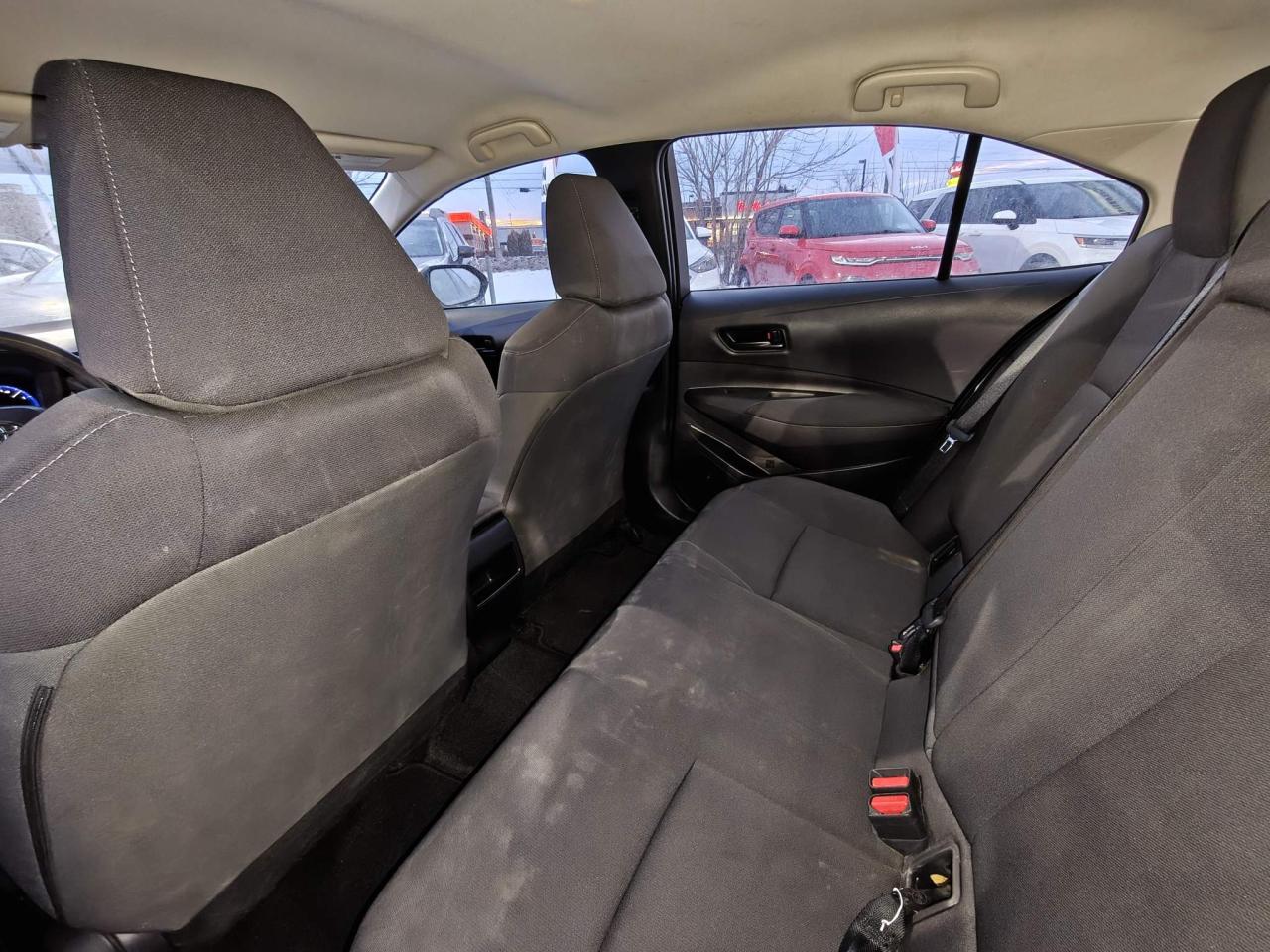 2022 Toyota Corolla Hybrid Base w/Li Battery 4dr Sedan Photo