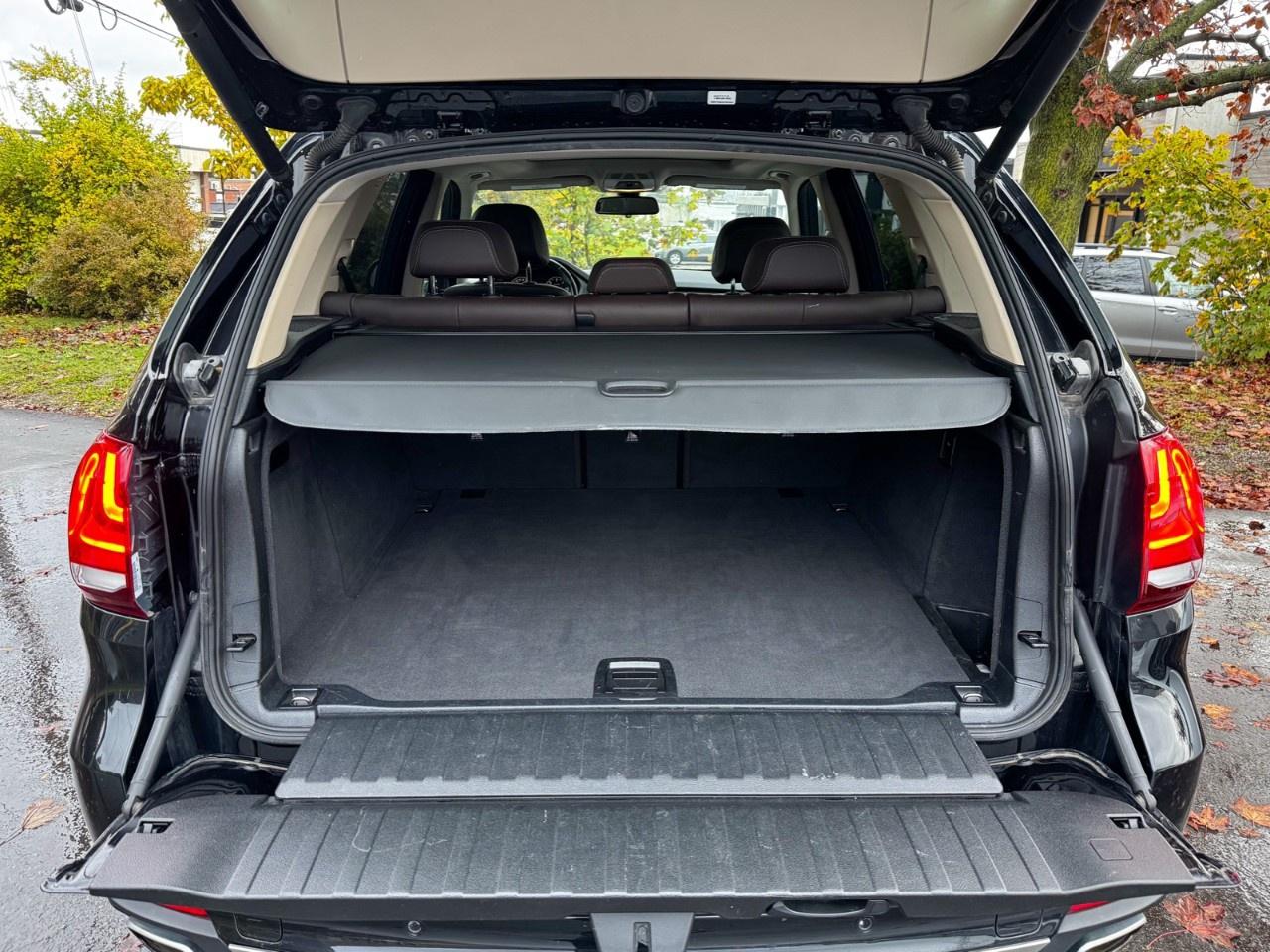 2018 BMW X5 Rare Diesel / BMW extended warranty / Low kilometers Photo