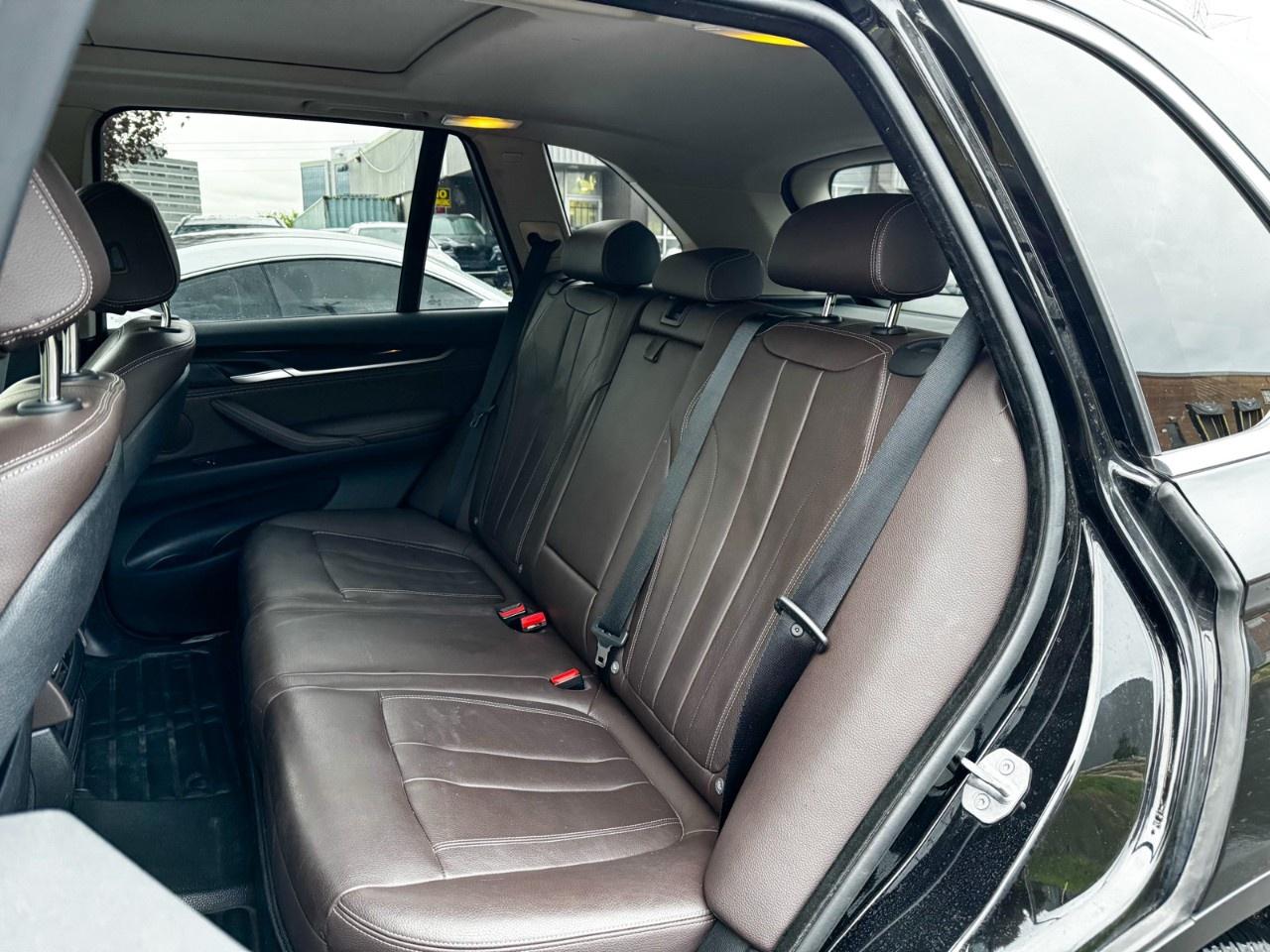 2018 BMW X5 Rare Diesel / BMW extended warranty / Low kilometers Photo