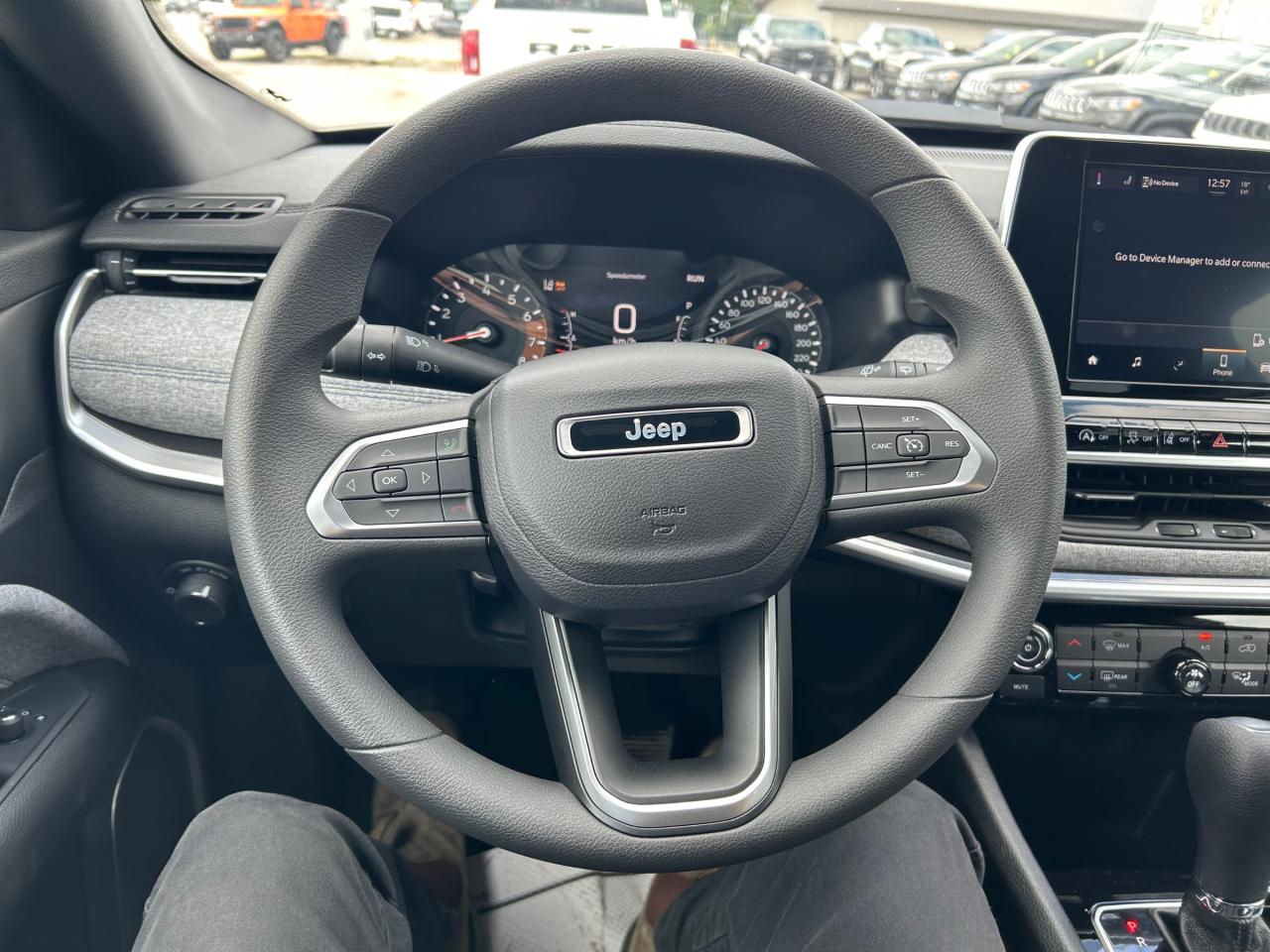 2025 Jeep Compass Sport 4dr 4x4 Photo