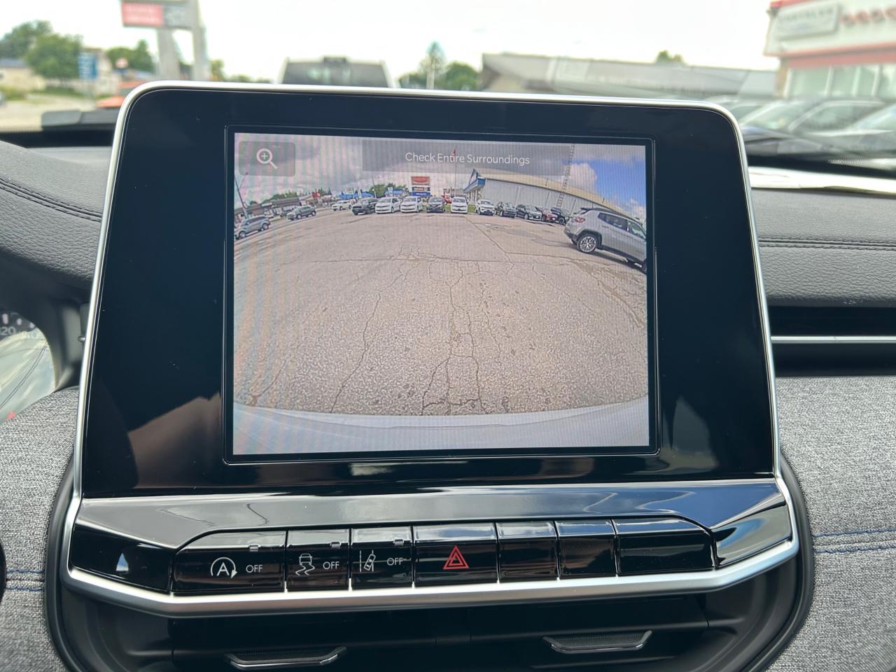 2025 Jeep Compass Sport 4dr 4x4 Photo