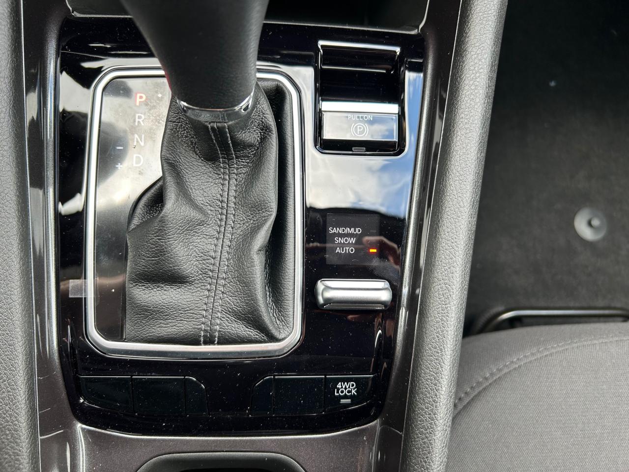 2025 Jeep Compass Sport 4dr 4x4 Photo