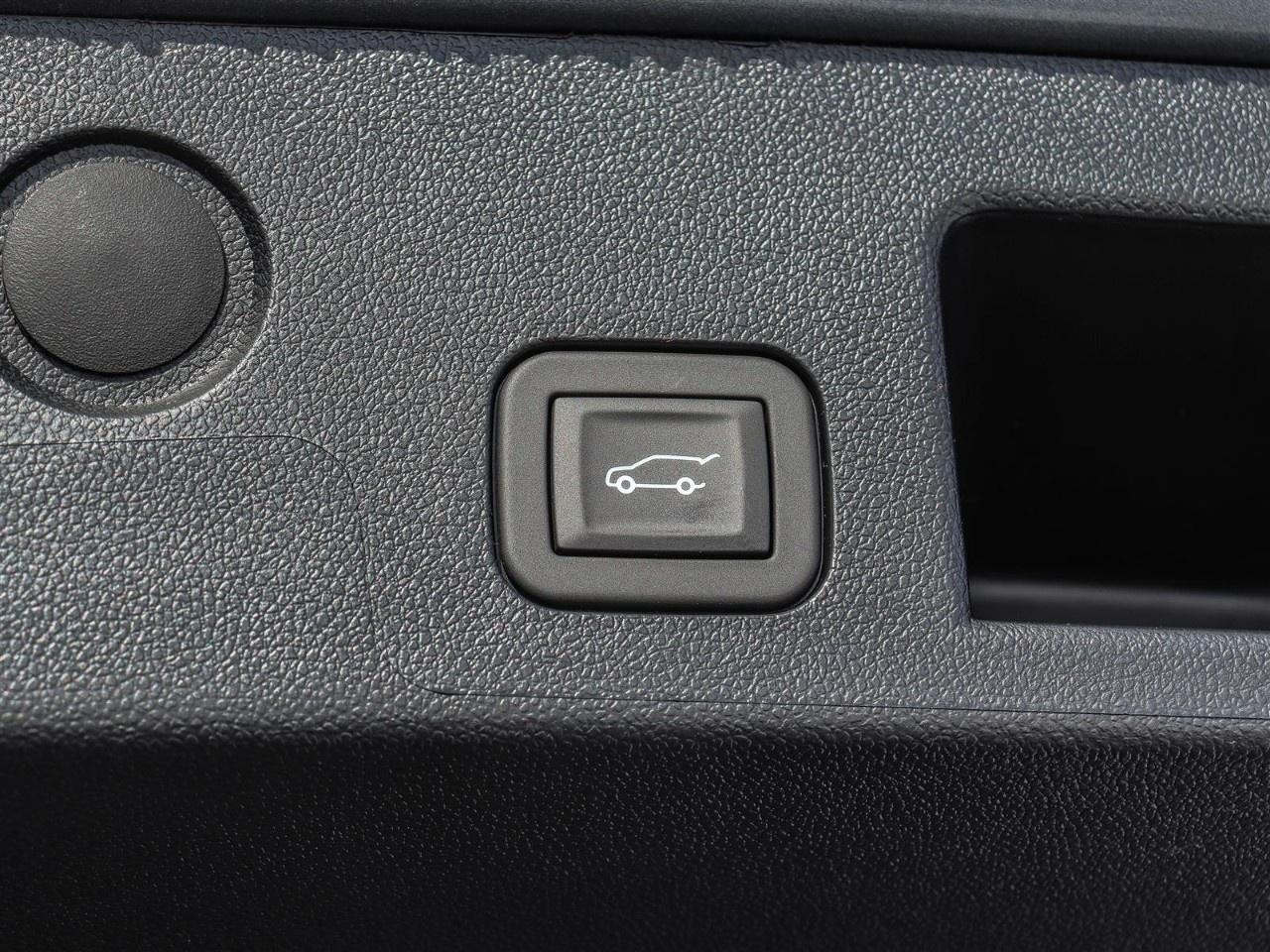 2026 Chevrolet Equinox AWD LT Photo