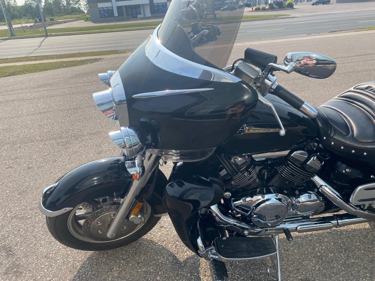 2004 Yamaha VENTURE MIDNIGHT  Photo