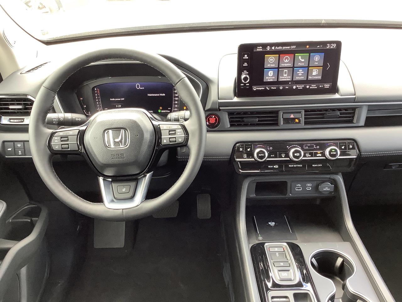 2025 Honda Pilot TrailSport 4dr All-Wheel Drive Photo