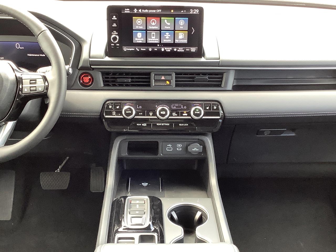 2025 Honda Pilot TrailSport 4dr All-Wheel Drive Photo