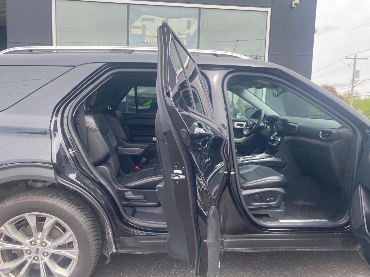 2022 Ford Explorer Limited 4dr 4x4 Photo