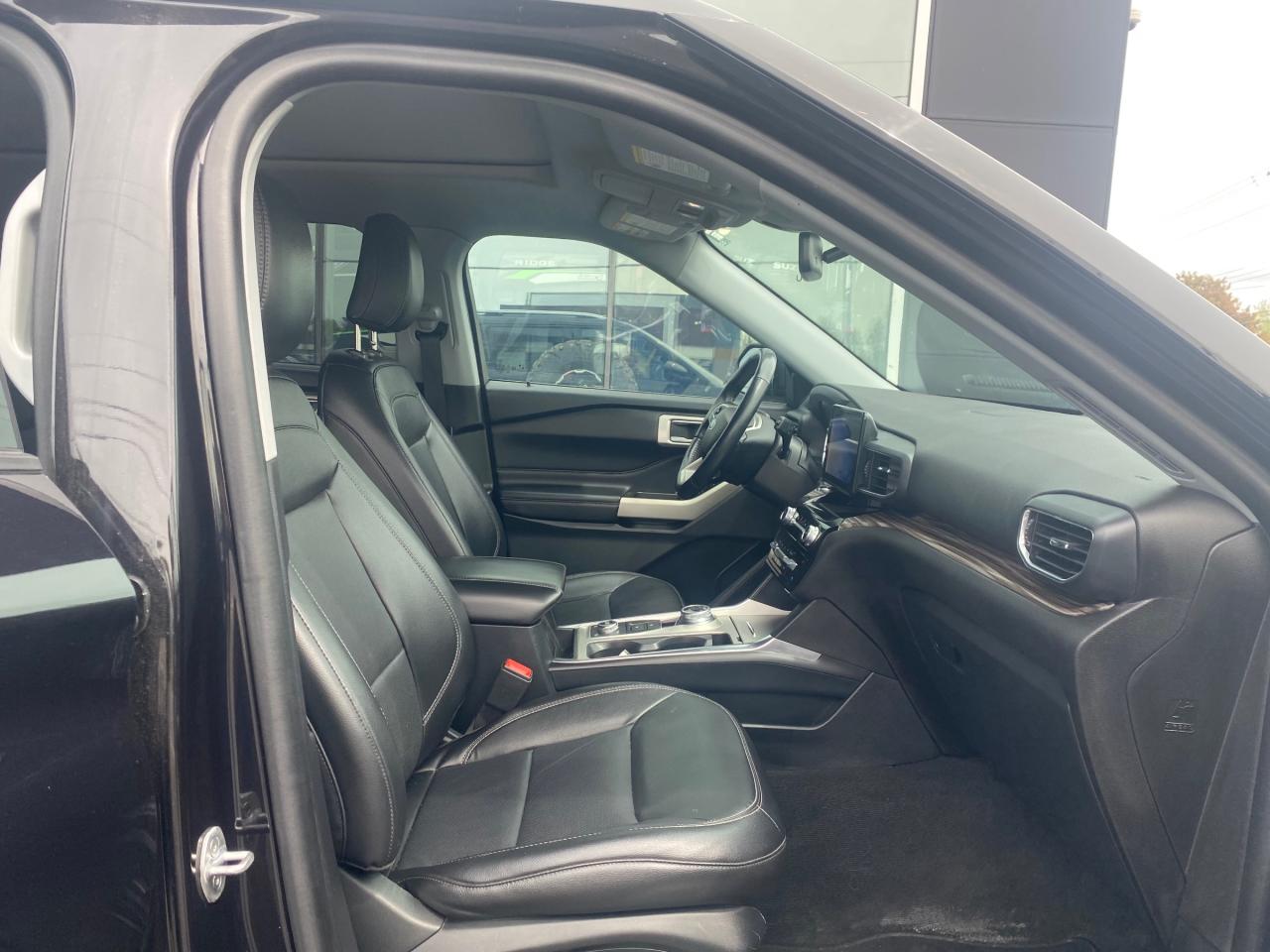 2022 Ford Explorer Limited 4dr 4x4 Photo