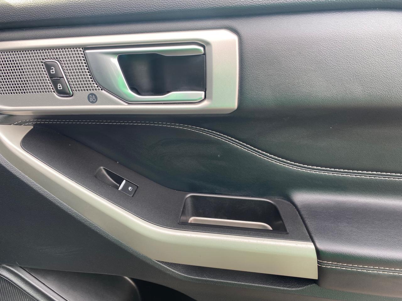 2022 Ford Explorer Limited 4dr 4x4 Photo