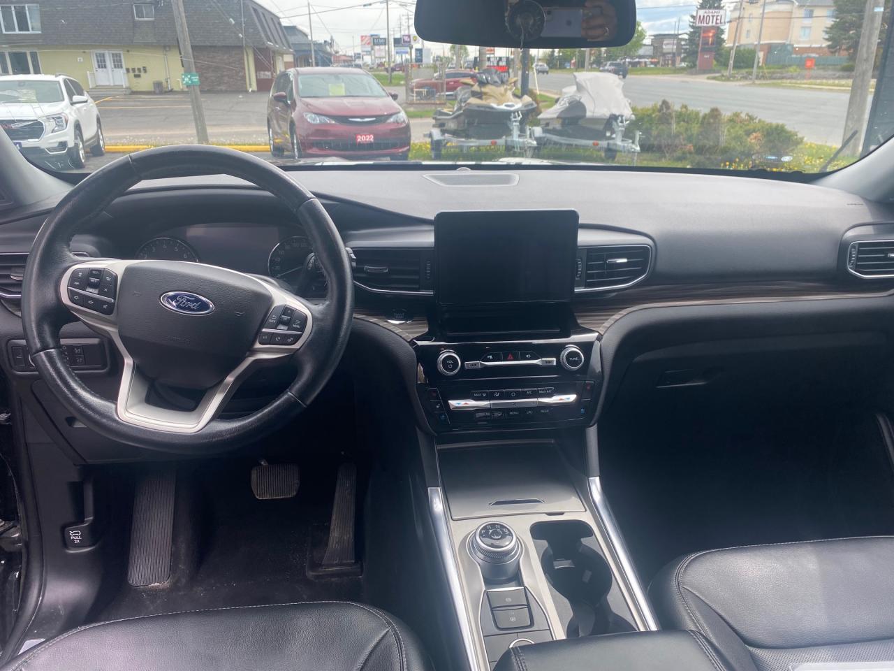 2022 Ford Explorer Limited 4dr 4x4 Photo