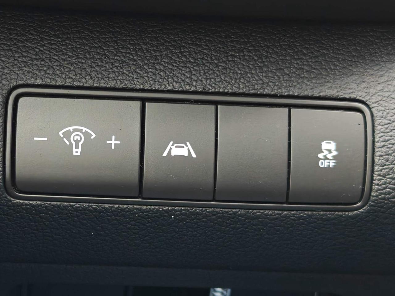 2023 Hyundai Santa Fe Preferred 4dr All-Wheel Drive Photo