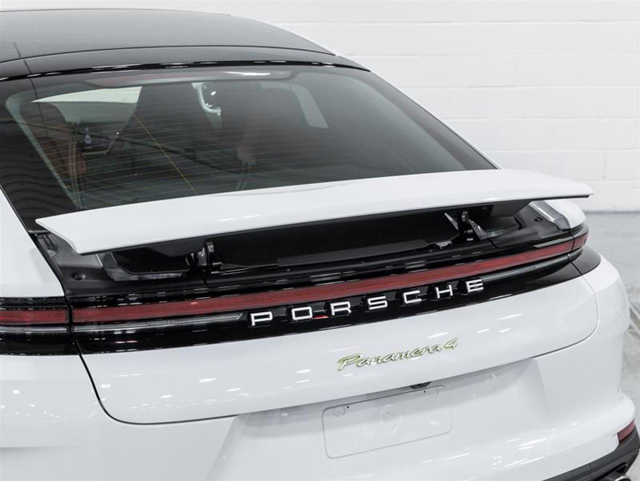 2026 Porsche Panamera  Photo