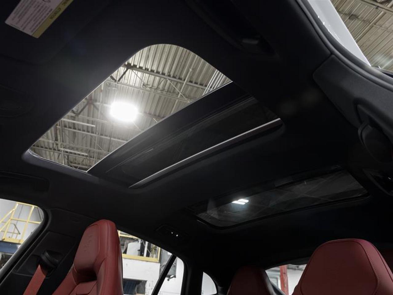 2026 Porsche Panamera  Photo