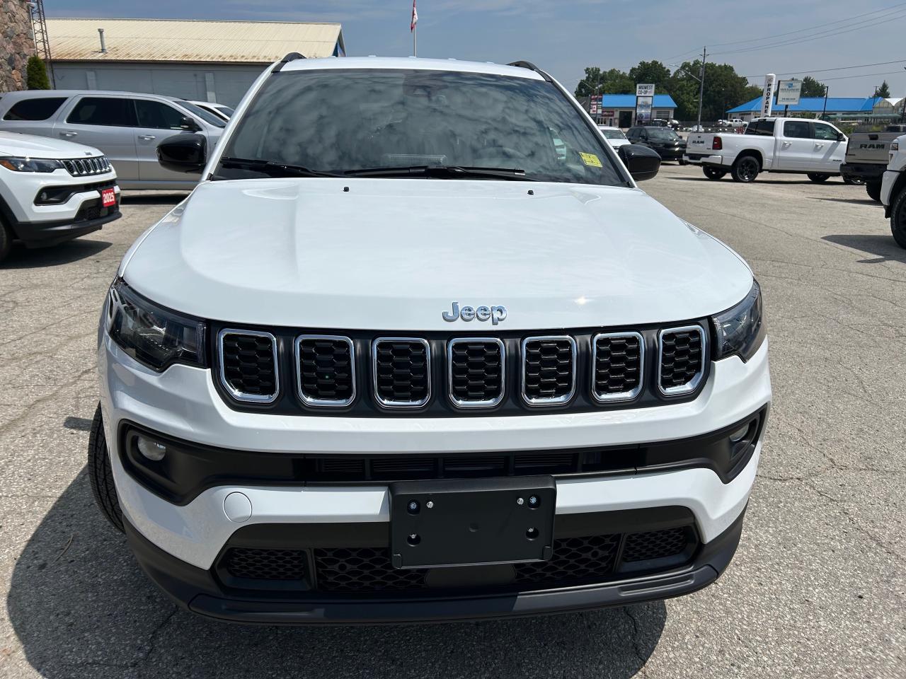 2025 Jeep Compass North 4dr 4x4 Photo