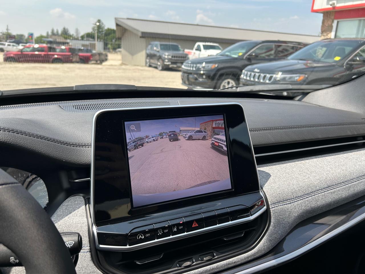 2025 Jeep Compass North 4dr 4x4 Photo