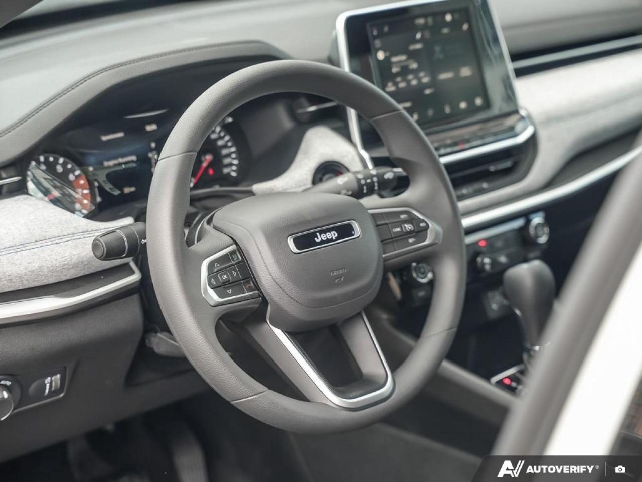 2025 Jeep Compass Sport 4dr 4x4 Photo