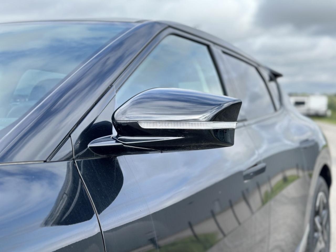 2025 Kia EV6  Photo3