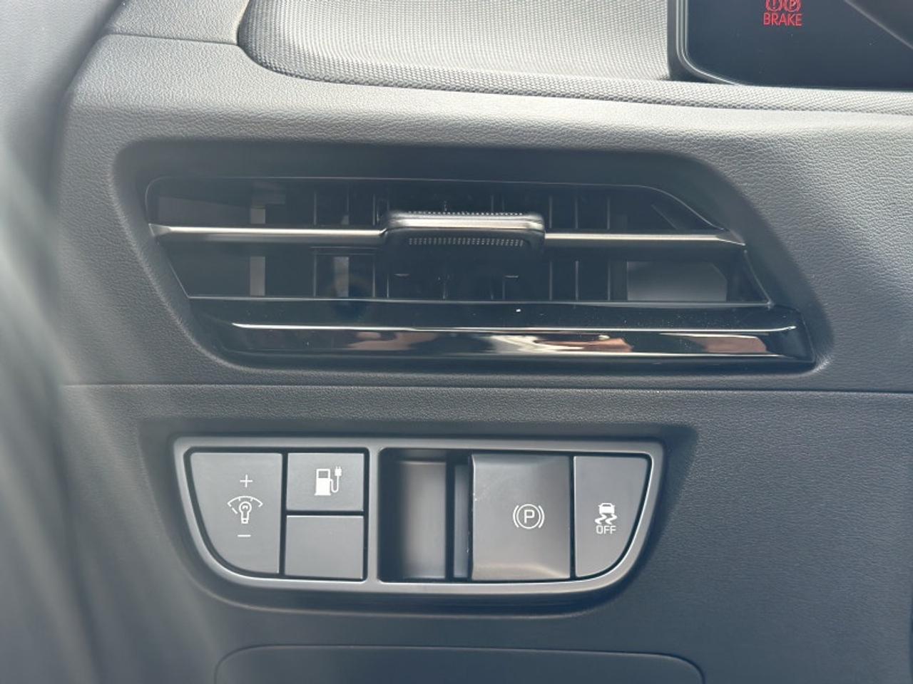 2025 Kia EV6  Photo