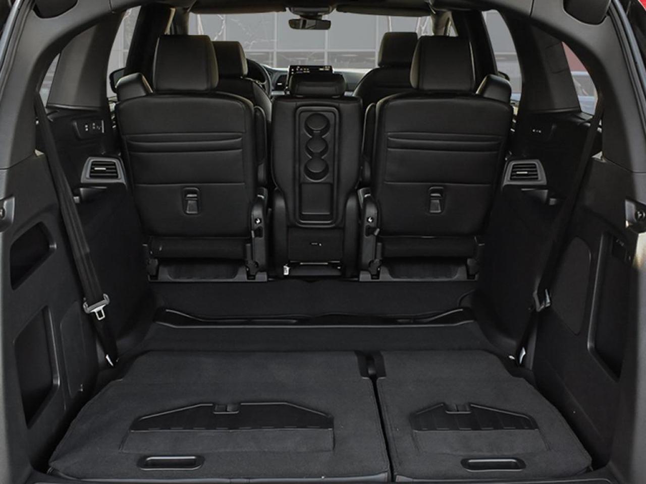 2025 Honda Odyssey Black Edition Passenger Van Photo