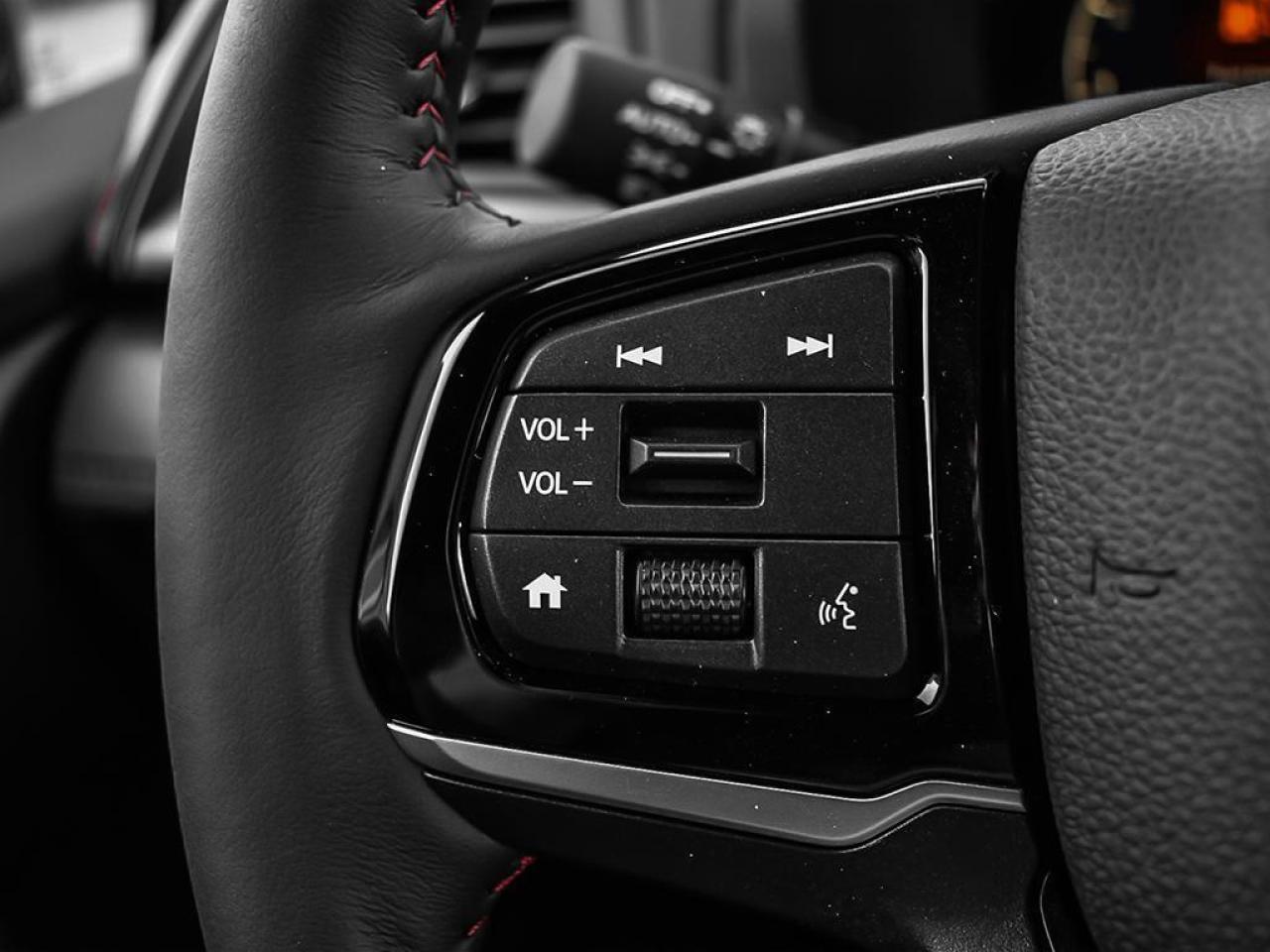 2025 Honda Odyssey Black Edition Passenger Van Photo