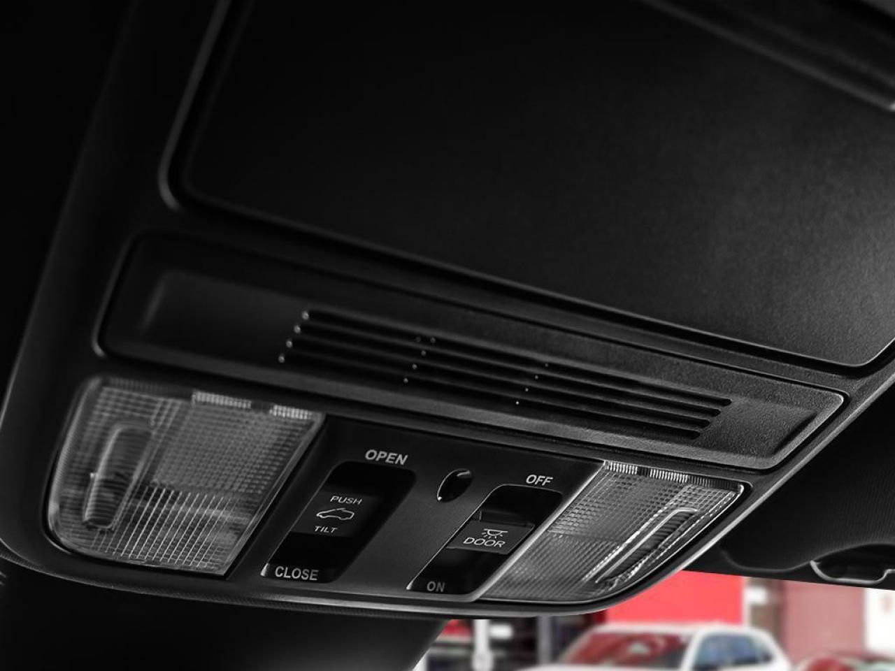 2025 Honda Odyssey Black Edition Passenger Van Photo