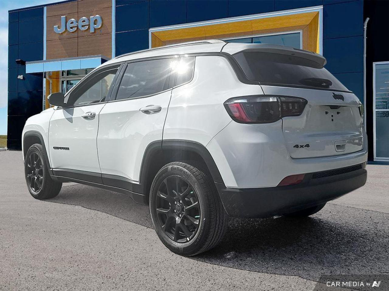 2025 Jeep Compass Altitude 4dr 4x4 Photo3