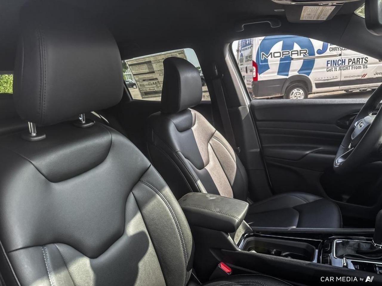 2025 Jeep Compass Altitude 4dr 4x4 Photo