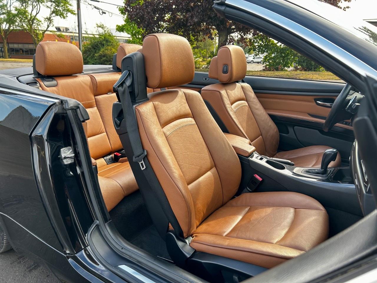 2012 BMW 3 Series Convertible / Low kilometers / Saddle brown leather Photo