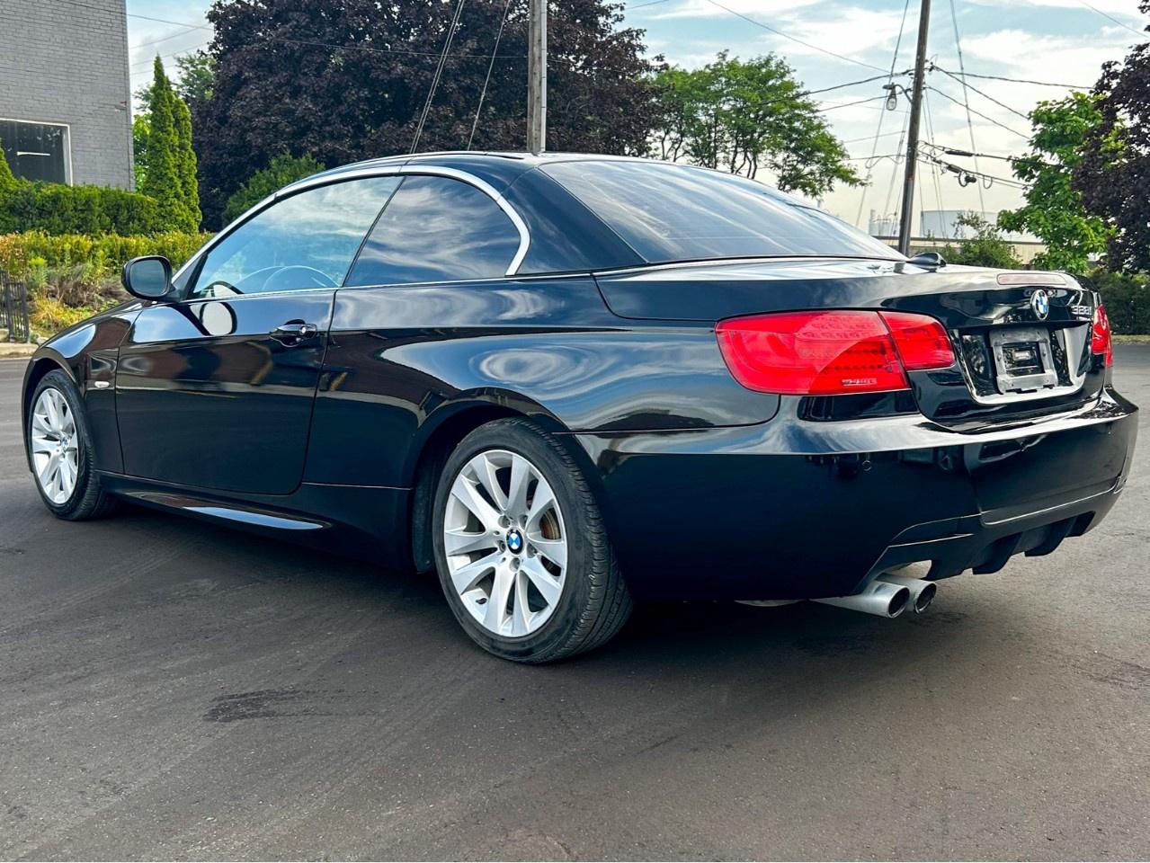 2012 BMW 3 Series Convertible / Low kilometers / Saddle brown leather Photo