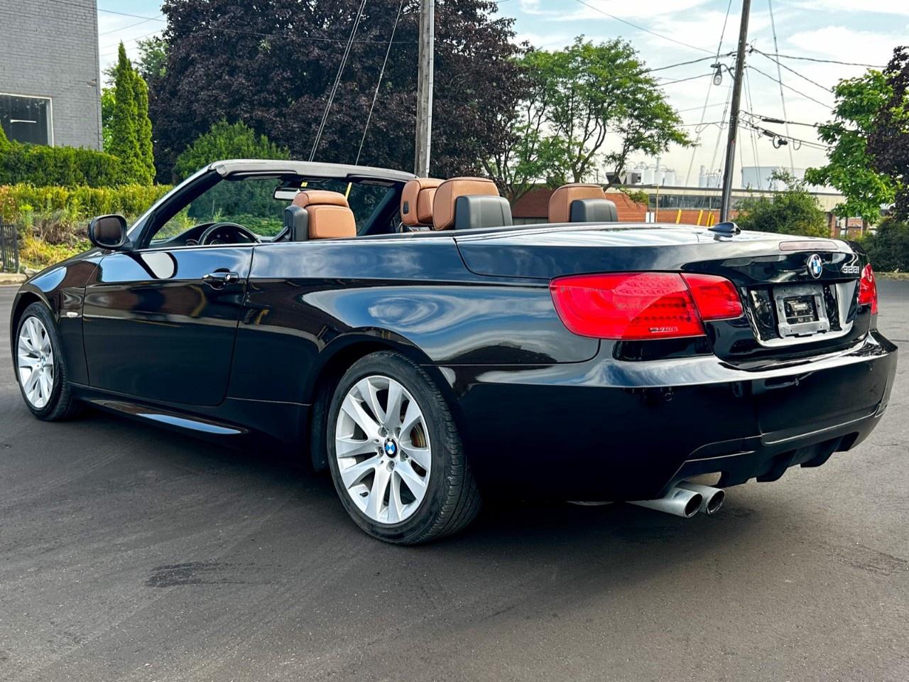 2012 BMW 3 Series Convertible / Low kilometers / Saddle brown leather Photo