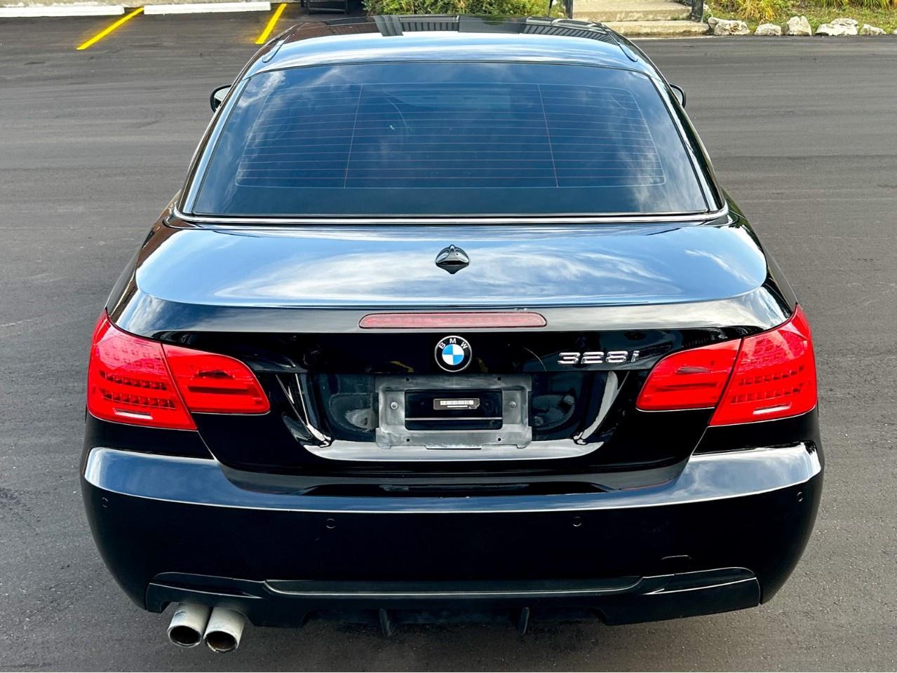 2012 BMW 3 Series Convertible / Low kilometers / Saddle brown leather Photo
