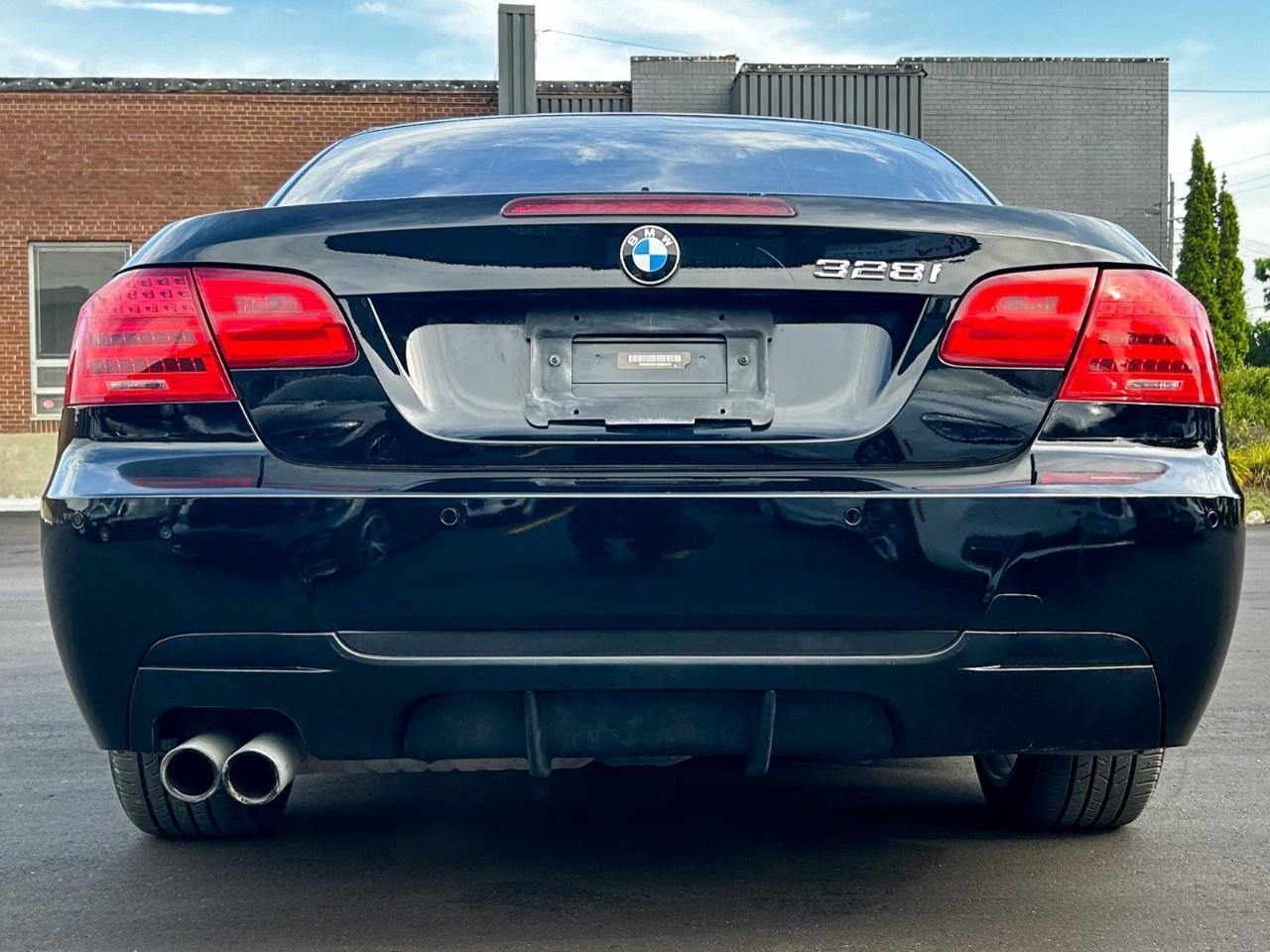 2012 BMW 3 Series Convertible / Low kilometers / Saddle brown leather Photo
