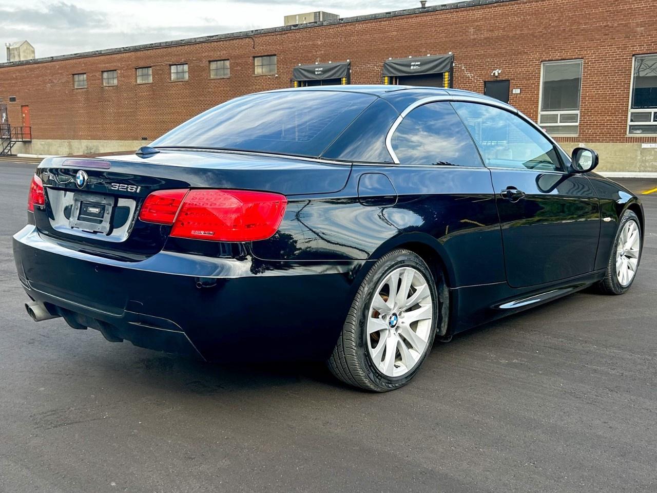 2012 BMW 3 Series Convertible / Low kilometers / Saddle brown leather Photo