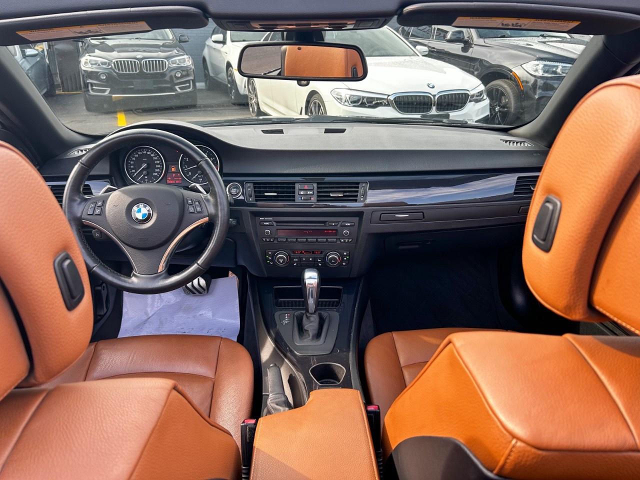 2012 BMW 3 Series Convertible / Low kilometers / Saddle brown leather Photo