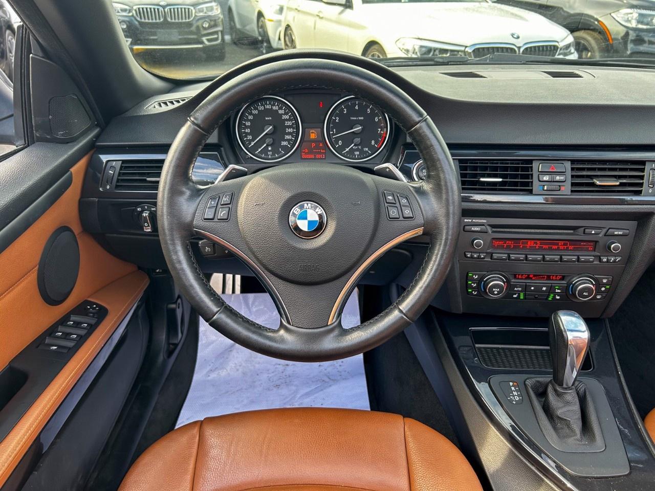 2012 BMW 3 Series Convertible / Low kilometers / Saddle brown leather Photo