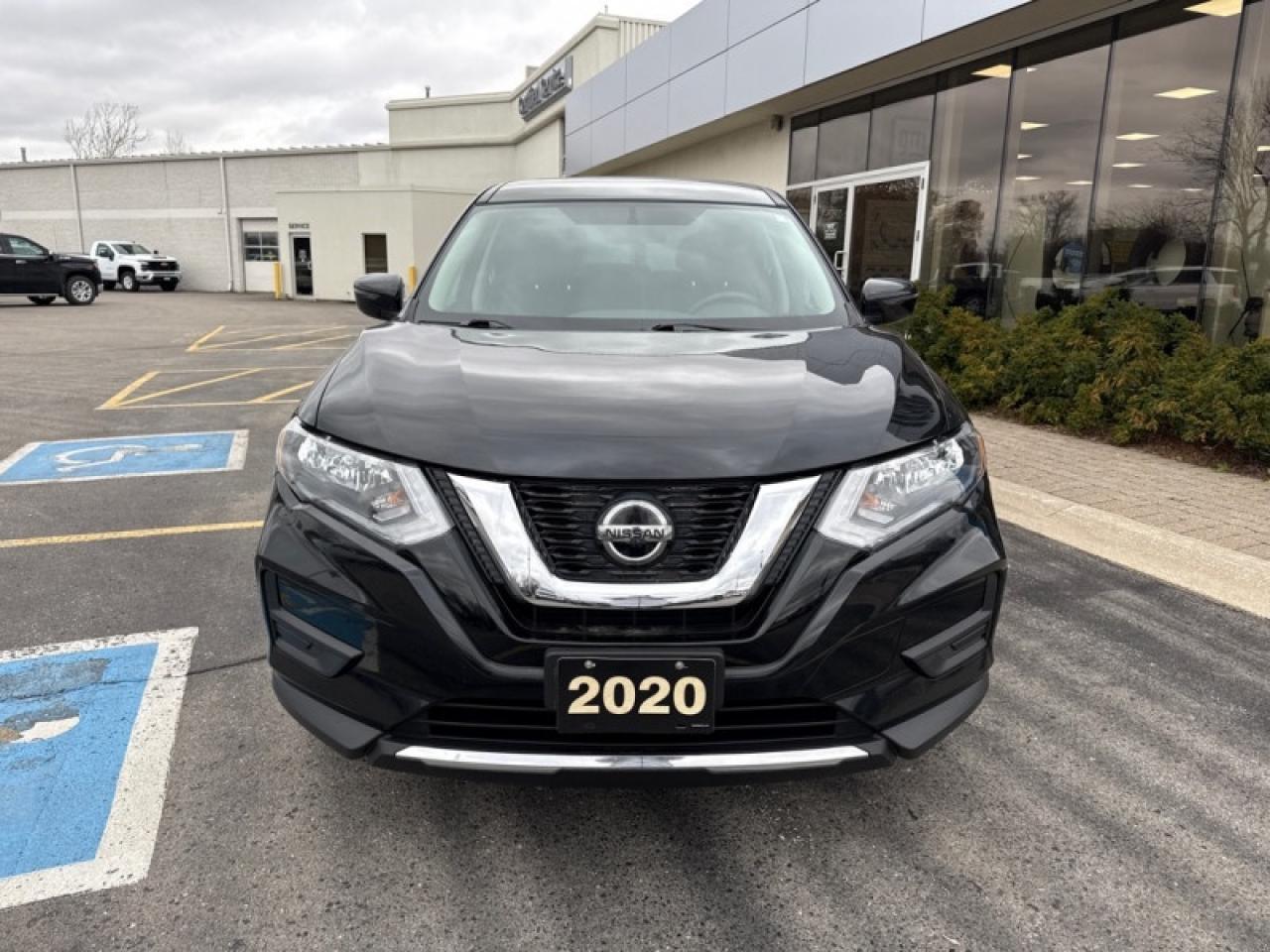 2020 Nissan Rogue FWD S Photo2