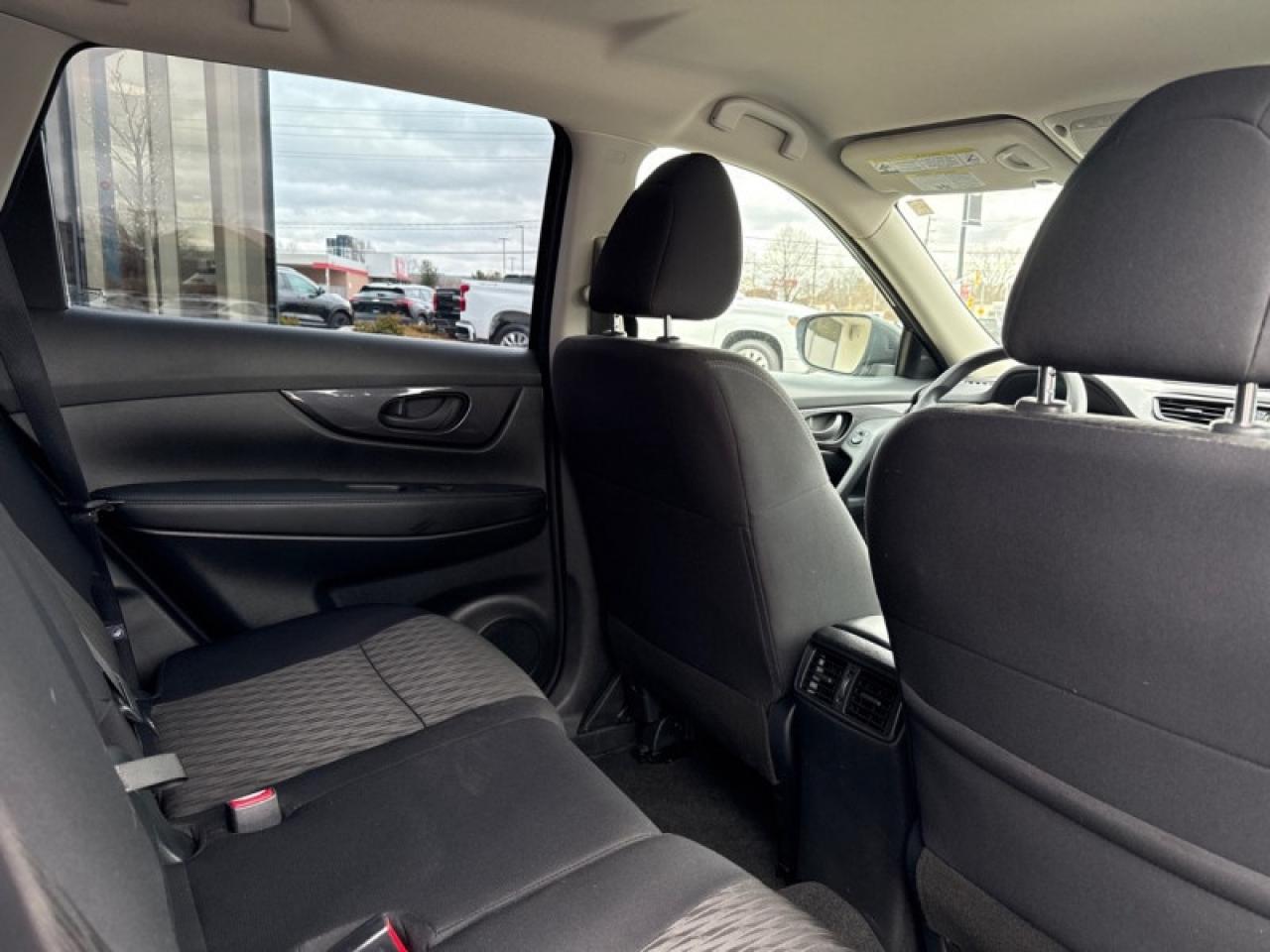 2020 Nissan Rogue FWD S Photo