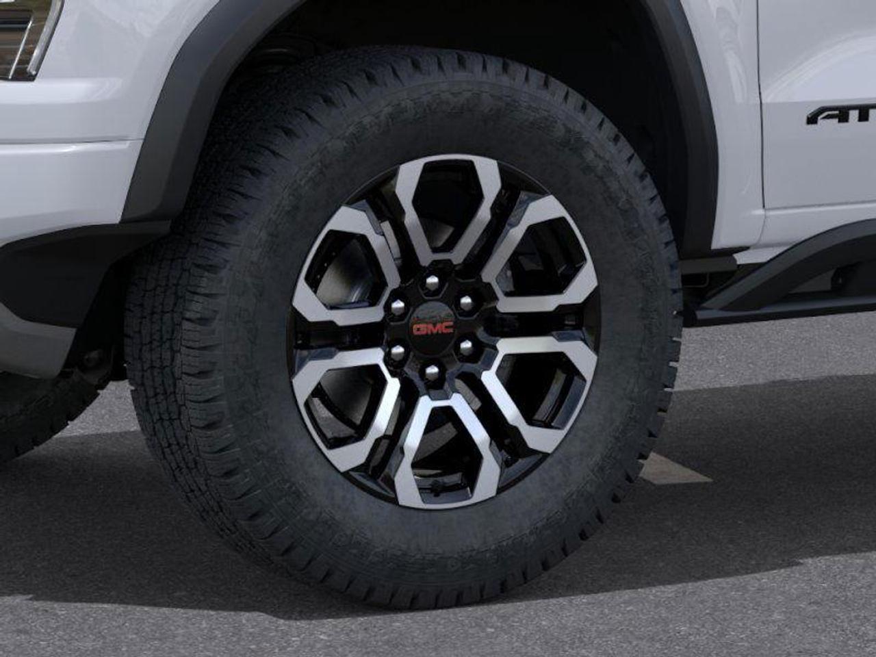 2025 GMC Canyon AT4 4x4 Crew Cab 5 ft. box 131 in. WB Photo