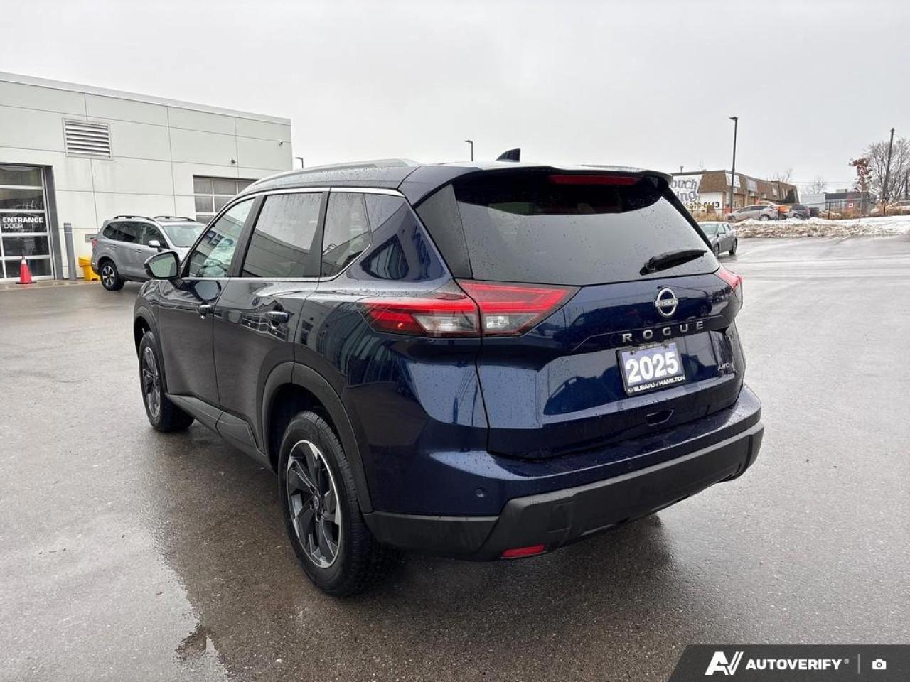 2025 Nissan Rogue SV Moonroof 4dr All-Wheel Drive Sport Utility Photo3