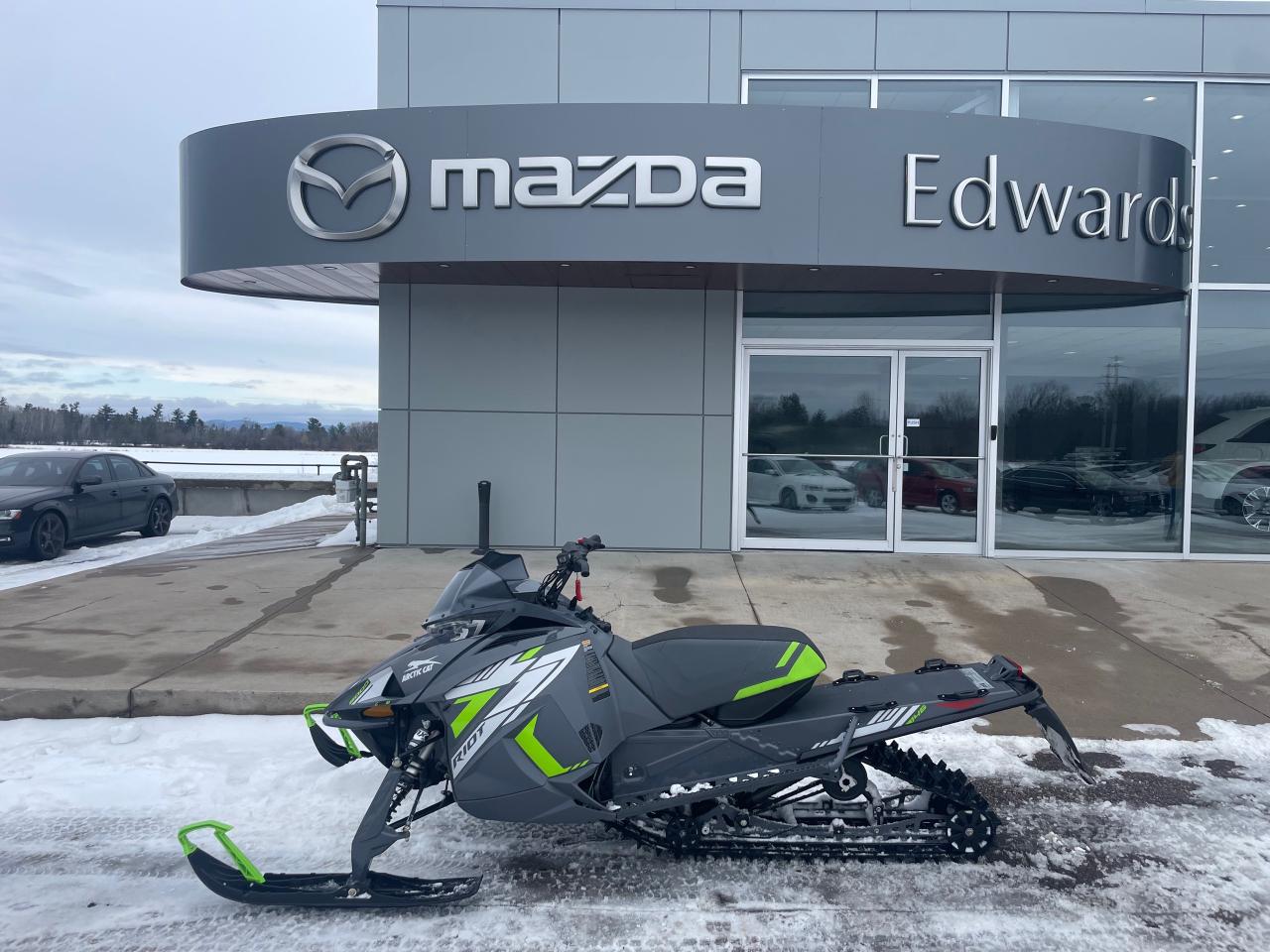 2022 ArcticCat RIOT 8000  Photo0