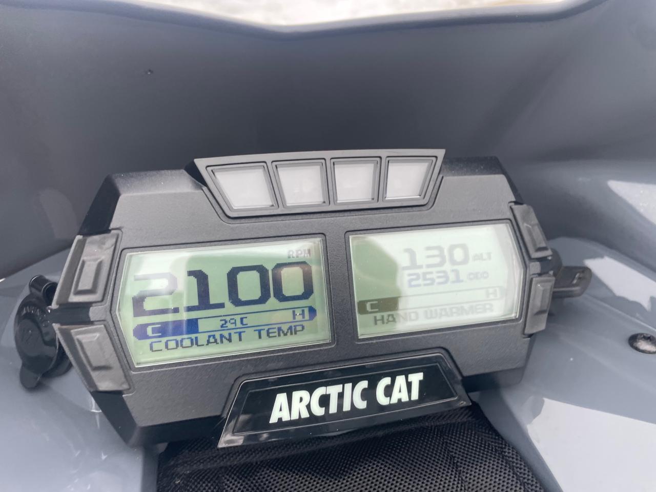 2022 ArcticCat RIOT 8000  Photo