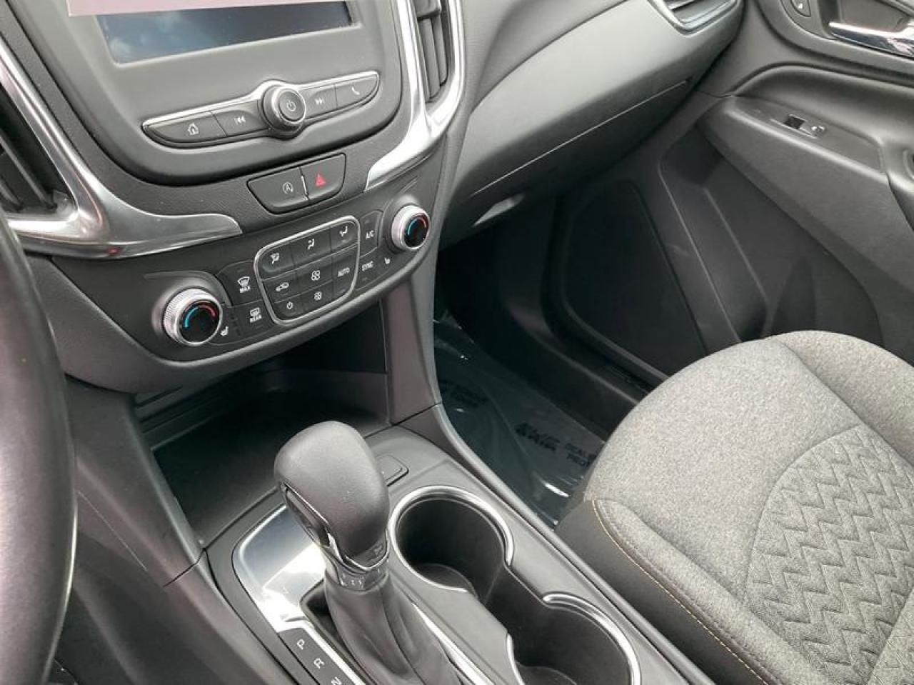 2022 Chevrolet Equinox LT Photo