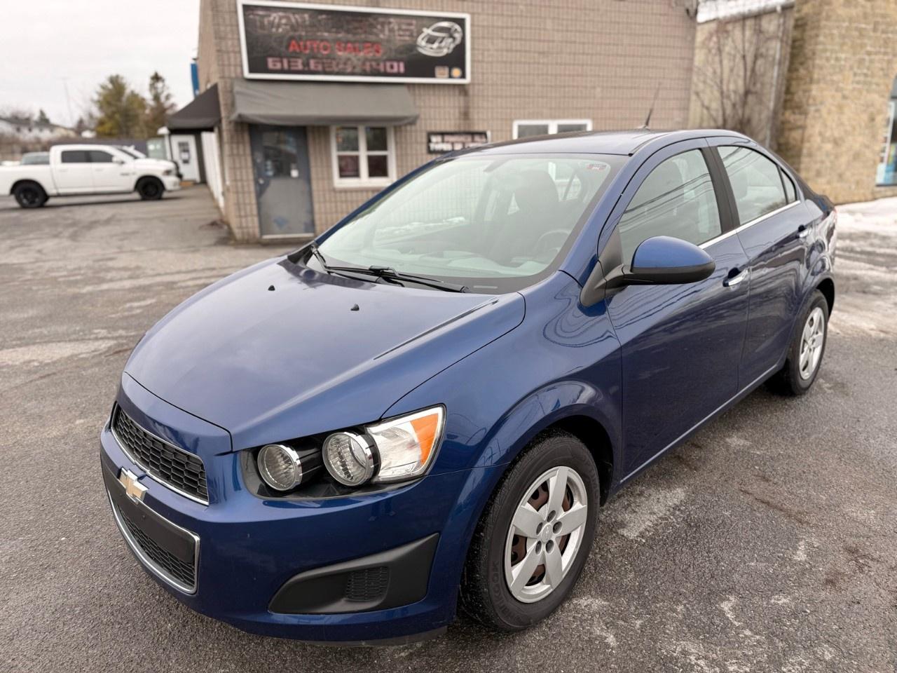 <p><span style=color:rgb( 0 , 0 , 0 )>Vehicle comes certified, with a fresh oil change completed, detailed & sanitized, fueled up and ready to go! Contact us to book your Test Drive today! 📞 613-634-4401📧 </span><a target=_blank rel=noopener noreferrer nofollow><span style=color:rgb( 0 , 0 , 0 )>info@tallensautosales.ca</span></a><span style=color:rgb( 0 , 0 , 0 )>. Financing Available OAC. Located at 1155 Midland Avenue, Kingston, On.🍁 - Tallen's Auto Sales. Where our family puts your family first. 🚙 - We look forward to seeing you! </span><a target=_blank rel=noopener noreferrer nofollow href=http://www.tallensautosales.ca>www.tallensautosales.ca</a></p>