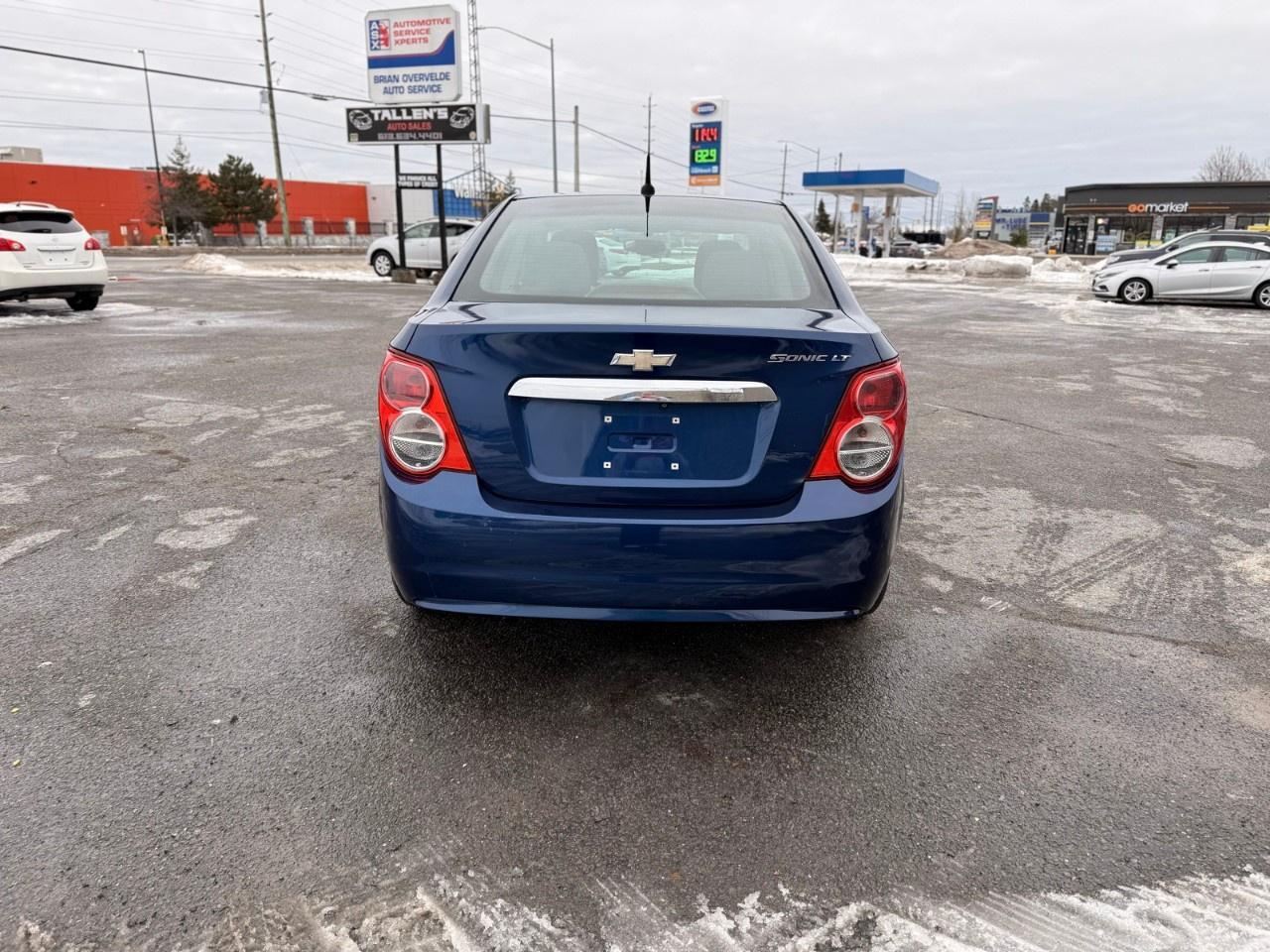 2014 Chevrolet Sonic 4dr Sdn LT Auto Photo